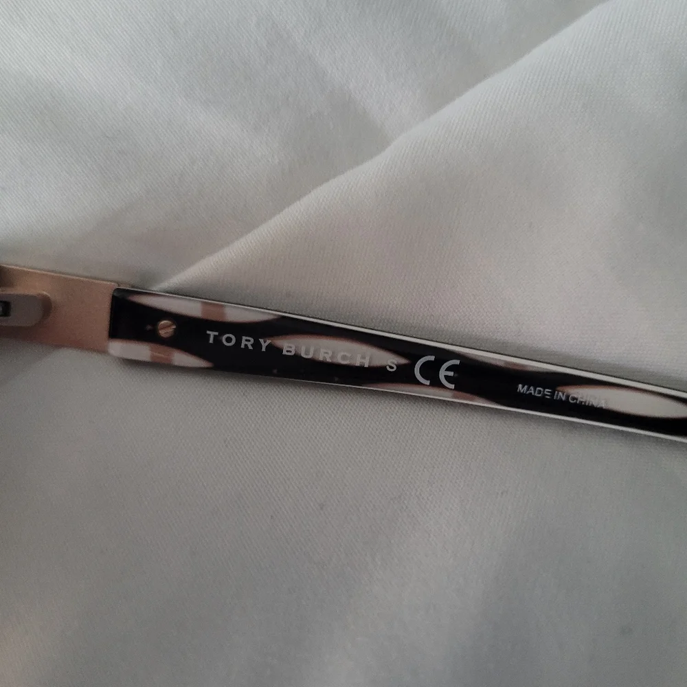 Tory Burch sunglasses - Picture 4 of 7